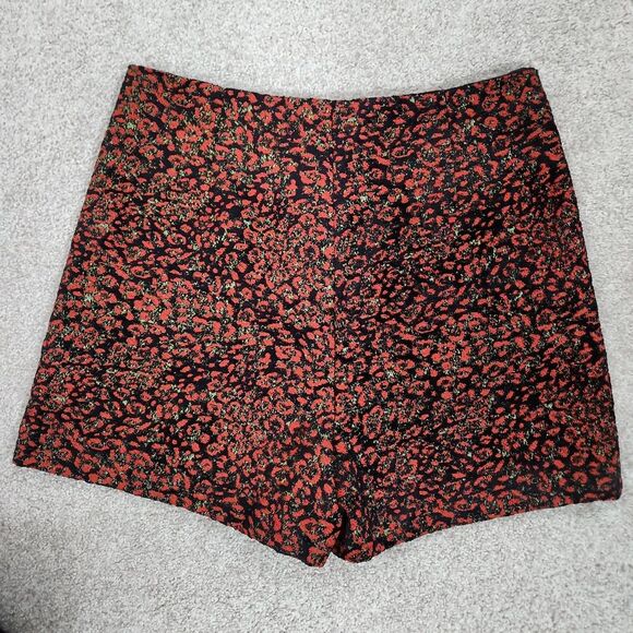 Basic Zara High Rise Red Floral Jacquard Zipper Short - Picture 2 of 11